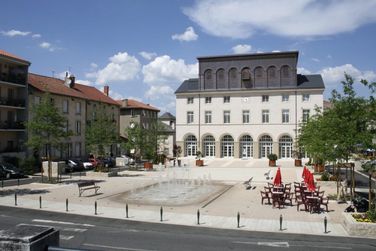 Yssingeaux  (43200)